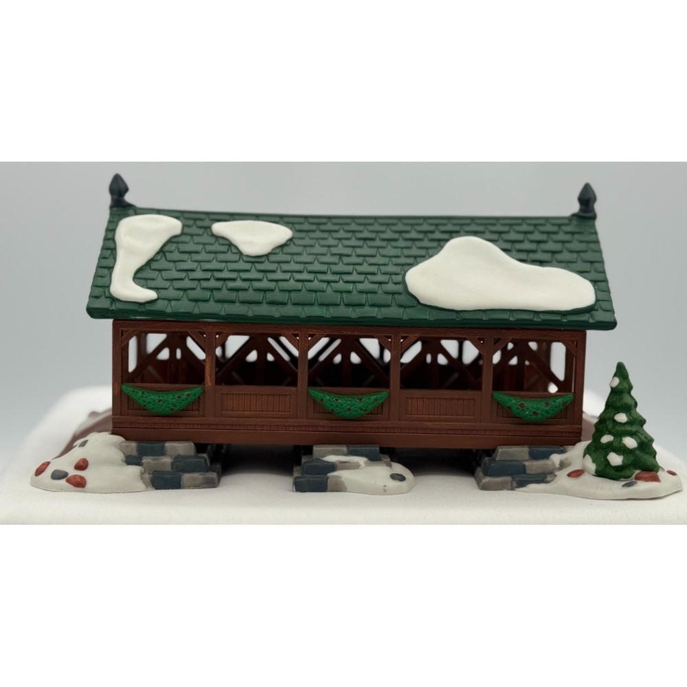 Dept 56 Heritage Village Collection "Two Rivers Bridge" # 5656-1  Accessory